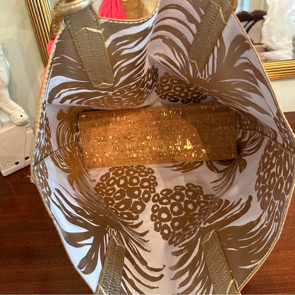 Lilly Pulitzer Gold Flamenco Shopper Tote - Picture 17 of 17